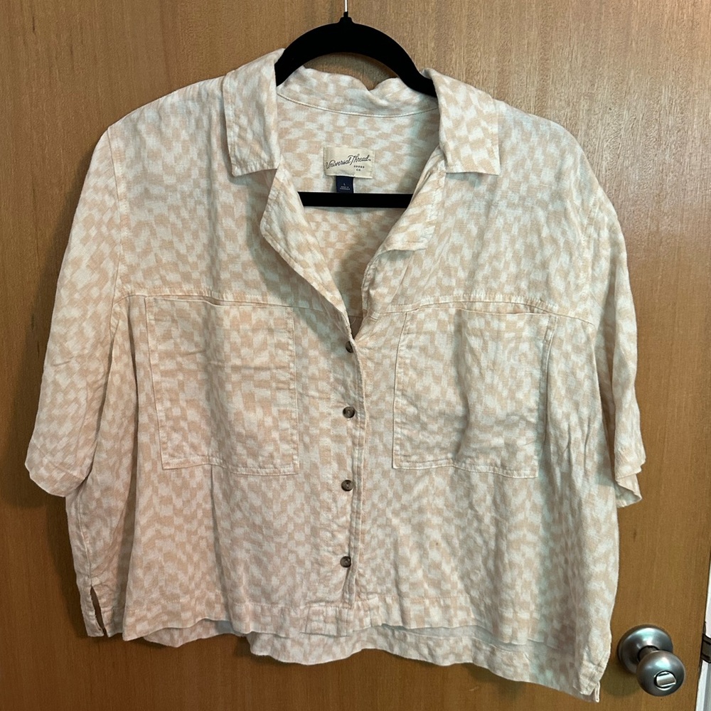 Universal Thread Cropped Cream Button-Up Blouse